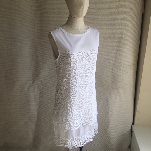 Elie Tahari Architectural Modern Lace Sheath Dress - Picture 7 of 8